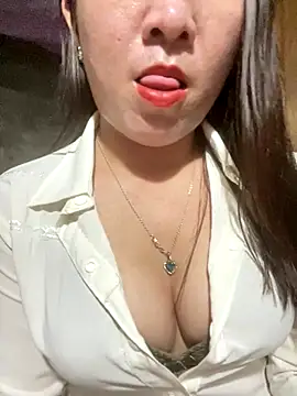 Luna-ass online show from November 2, 2025, 1:49 pm