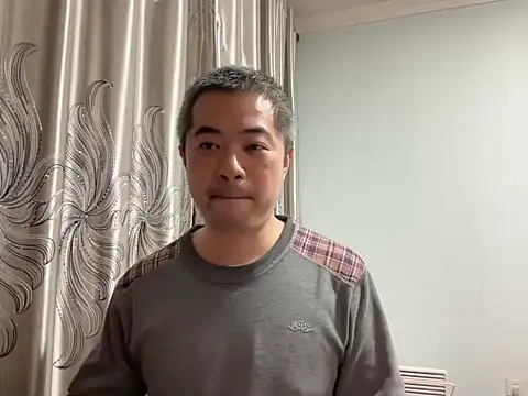 Snapshot of Mr_Dog chatting on March 7, 2026, 12:43 pm Mr Dog online show from March 7, 2026, 12:43 pm