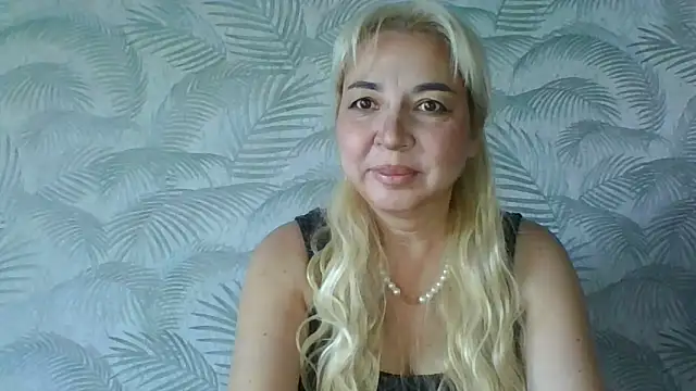 Snapshot of Thirieli chatting on October 21, 2025, 12:26 pm Thirieli online show from October 21, 2025, 12:26 pm