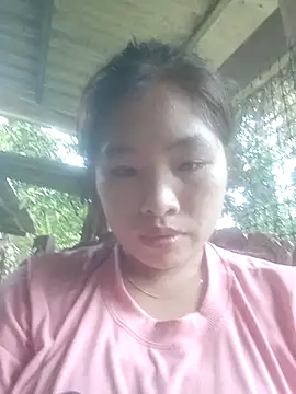 Luyen004 online show from September 15, 2025, 2:12 am