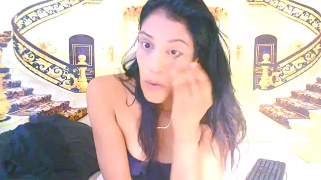 IndianSexcSmyle online show from April 13, 2026, 6:50 am