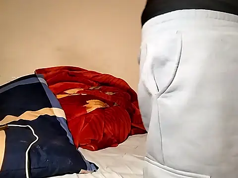 Kwasi-a online show from November 11, 2025, 6:25 pm