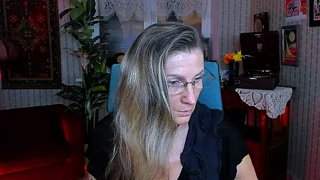 UmaSpace online show from September 14, 2025, 1:11 pm