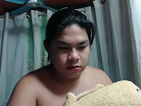 Huntrix2025 online show from January 5, 2026, 8:12 pm