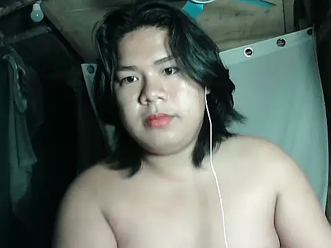 Huntrix2025 online show from April 14, 2026, 8:58 pm