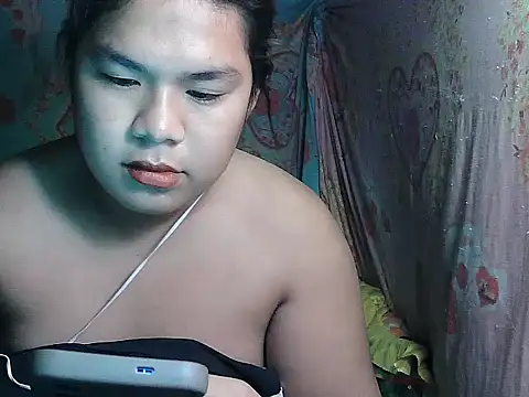 Huntrix2025 online show from June 3, 2026, 6:56 pm