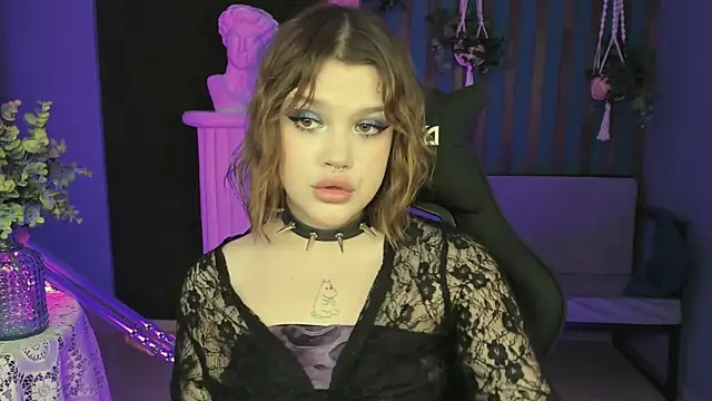 KiraRid online show from September 19, 2025, 4:22 pm