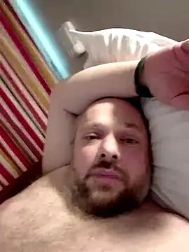 Snapshot of Yannor36 chatting on September 26, 2025, 1:40 pm Yannor36 online show from September 26, 2025, 1:40 pm