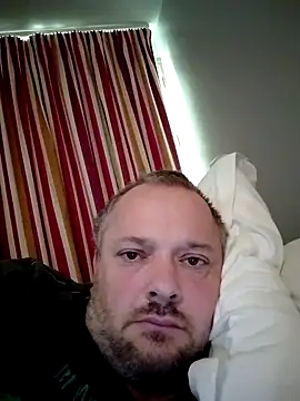 Snapshot of Yannor36 chatting on September 13, 2025, 4:18 pm Yannor36 online show from September 13, 2025, 4:18 pm