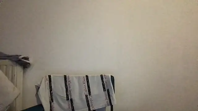 flambeur93 online show from November 18, 2025, 4:43 pm