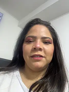 Snapshot of ROUSE_SINCLAIR chatting on November 18, 2025, 7:28 pm ROUSE SINCLAIR online show from November 18, 2025, 7:28 pm