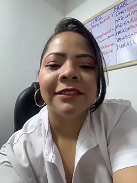 Snapshot of ROUSE_SINCLAIR chatting on November 24, 2025, 8:42 pm ROUSE SINCLAIR online show from November 24, 2025, 8:42 pm