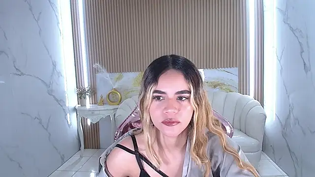 lilith4 s online show from September 28, 2025, 1:51 pm