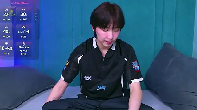 HeejinWang online show from March 12, 2026, 3:05 pm