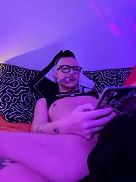 cruiserpup online show from January 10, 2026, 2:34 pm