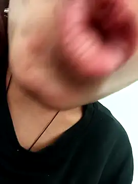 Snapshot of Aaisha-16 chatting on March 3, 2026, 3:13 am Aaisha-16 online show from March 3, 2026, 3:13 am