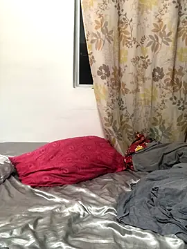 estradiolist online show from October 2, 2025, 2:53 pm