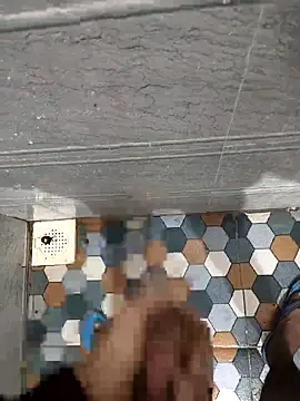 bold guy 1234 online show from November 12, 2025, 5:55 am