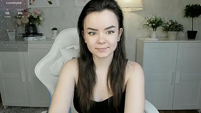 Gentle Ariel online show from October 13, 2025, 1:18 am