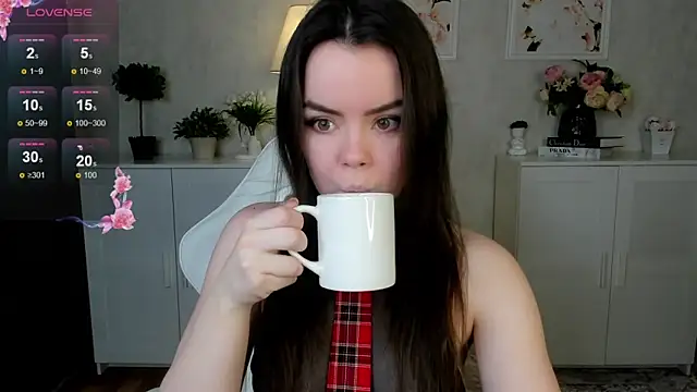 Gentle Ariel online show from October 29, 2025, 1:59 am