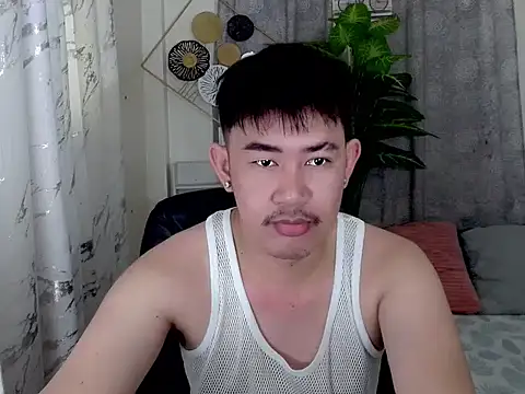 Snapshot of NaughtyGlow97 chatting on September 15, 2025, 1:28 am NaughtyGlow97 online show from September 15, 2025, 1:28 am
