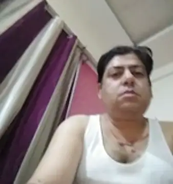 Love40777 online show from May 24, 2026, 7:25 pm