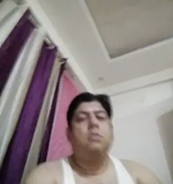 Love40777 online show from May 7, 2026, 5:49 pm