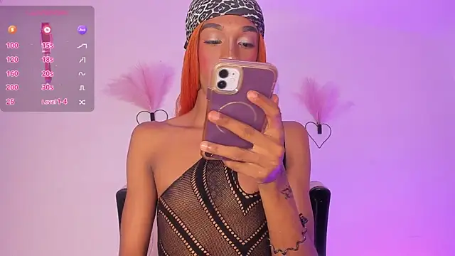 Mia royal online show from June 4, 2026, 6:56 pm