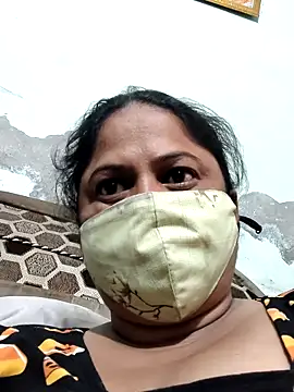 Mmm143 online show from November 12, 2025, 2:37 am