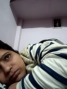 aliya-jaan71 online show from December 21, 2025, 9:55 am