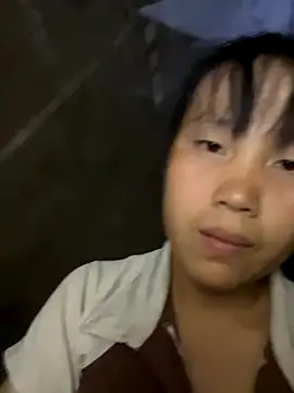 huong-18 online show from November 9, 2025, 2:32 pm