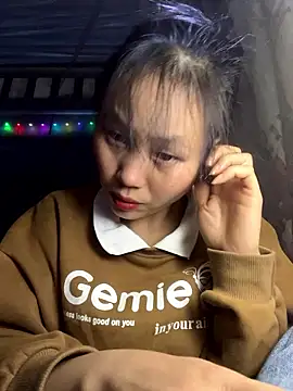 huong-18 online show from January 9, 2026, 2:57 pm