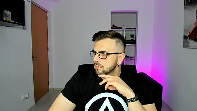 Jace Thorne online show from November 1, 2025, 5:18 pm