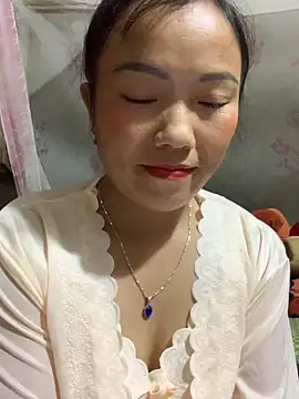 Snapshot of _losrt_cherry_ chatting on October 22, 2025, 2:05 pm losrt cherry online show from October 22, 2025, 2:05 pm