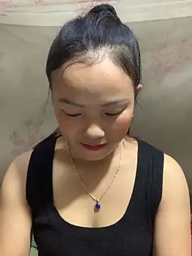 Snapshot of _losrt_cherry_ chatting on October 8, 2025, 2:24 am losrt cherry online show from October 8, 2025, 2:24 am