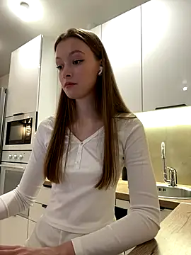 FriendlyFire 18 online show from October 15, 2025, 6:49 pm