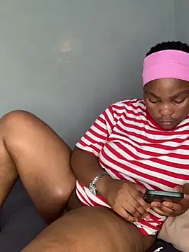 Snapshot of Hornysweetheart chatting on March 29, 2026, 11:23 am Hornysweetheart online show from March 29, 2026, 11:23 am