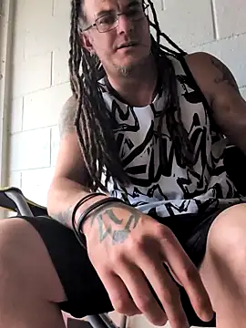 Clownboi17 online show from September 25, 2025, 7:20 pm