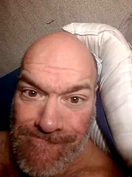 nounours197314 online show from November 15, 2025, 9:46 am