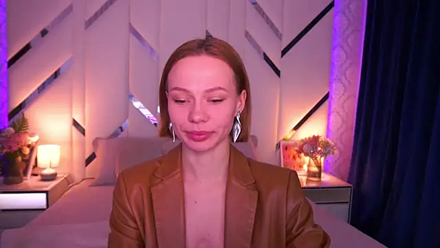 ShyySiren online show from May 9, 2026, 1:03 pm