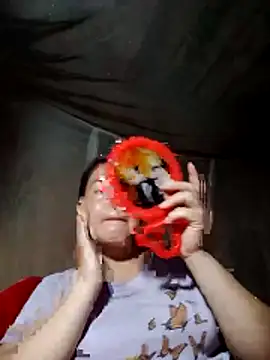 emilyzz online show from April 4, 2026, 1:28 pm