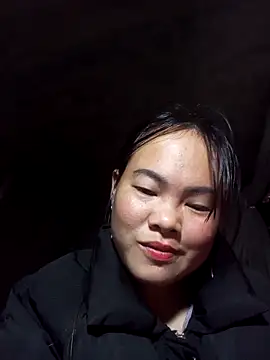 Snapshot of emilyzz chatting on January 6, 2026, 1:20 am emilyzz online show from January 6, 2026, 1:20 am