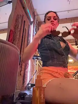 Texxaspearl online show from April 13, 2026, 6:50 am