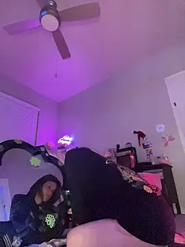 Snapshot of Texxaspearl chatting on January 12, 2026, 10:00 am Texxaspearl online show from January 12, 2026, 10:00 am