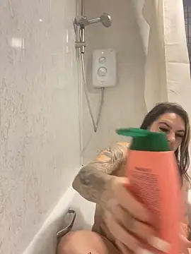 DIRTY PAISLEY X online show from November 10, 2025, 6:35 pm