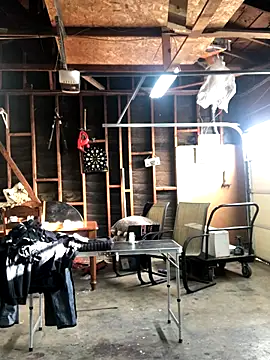 juiicy001 online show from September 15, 2025, 3:12 pm