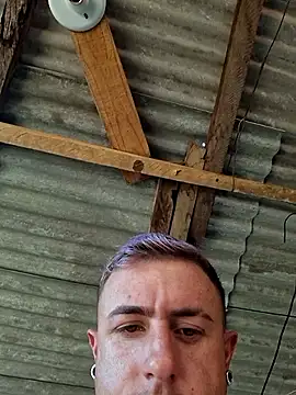 Snapshot of Bottz777 chatting on October 6, 2025, 12:28 pm Bottz777 online show from October 6, 2025, 12:28 pm