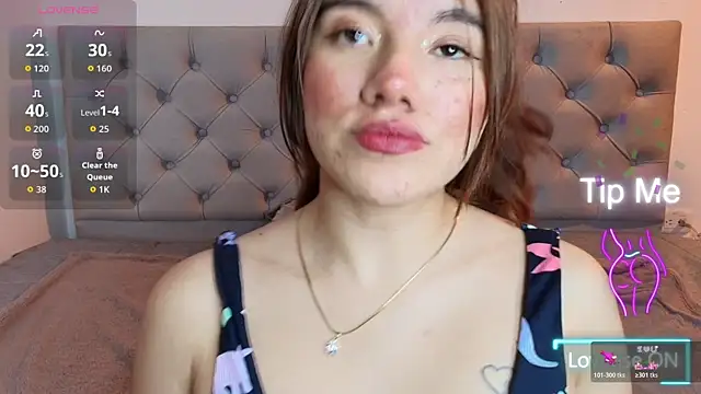 Lili candysex online show from January 13, 2026, 3:27 pm