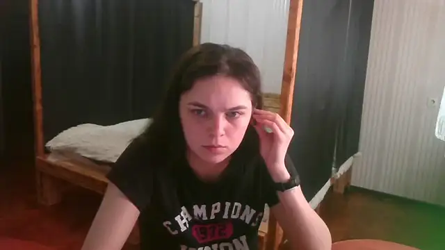 Snapshot of EthelsLover chatting on February 23, 2026, 11:44 am EthelsLover online show from February 23, 2026, 11:44 am