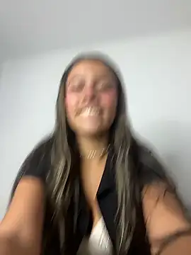 EMILIIA RICHTER   online show from January 17, 2026, 11:47 am